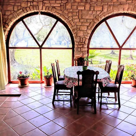 Olive Garden Apartment *